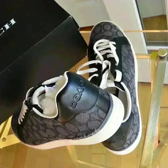 Coach CI077 Clip Low Top Sneaker In Signature Jacquard Men Size 11.5 - Picture 4 of 10